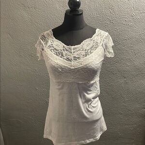 Elegant White Lace Women's Top